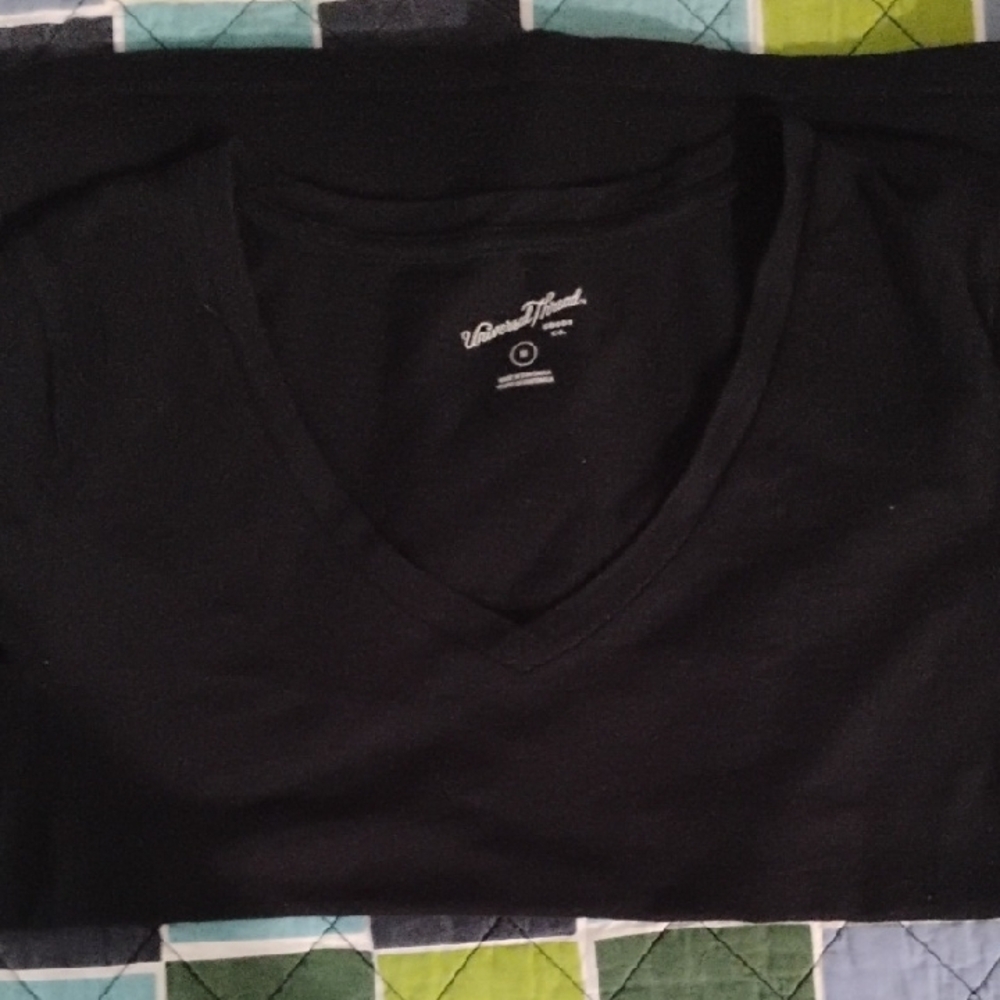 Universal Thread Black Short Sleeve Tee